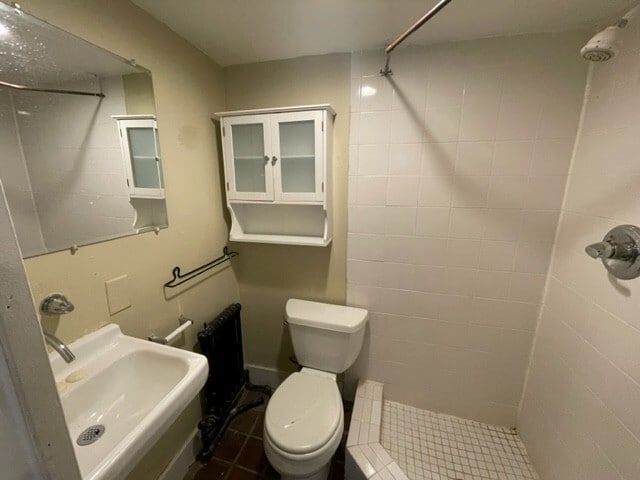 Photo - 549 Logan St SE