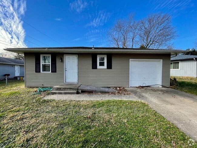 Building Photo - 1125 S Lone Pine Ave Rental
