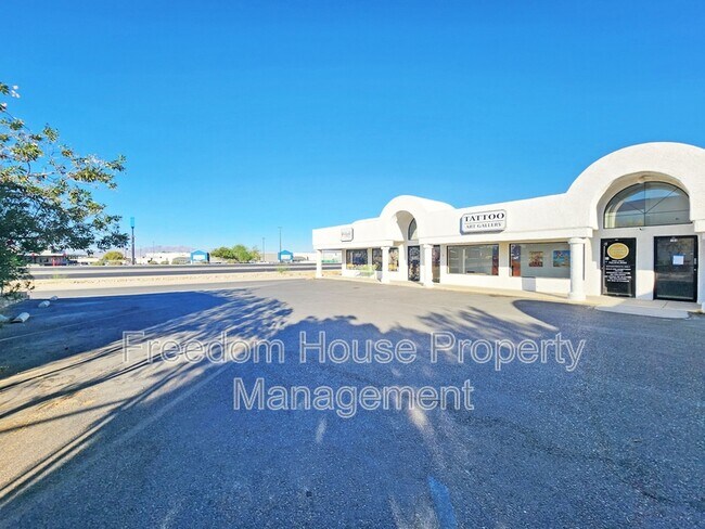 311 S Frontage Rd