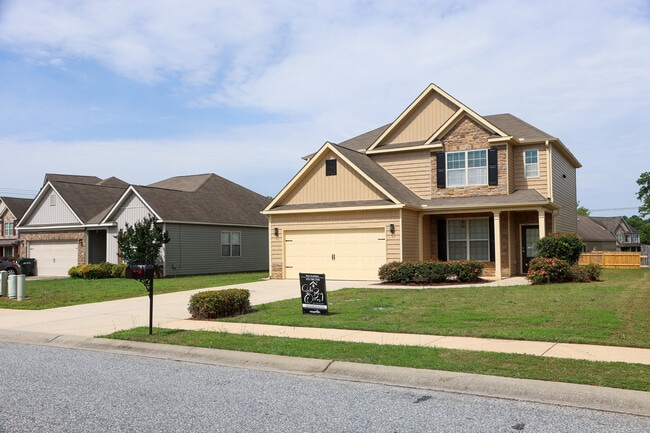 Building Photo - 118 Chickasaw Ct Rental