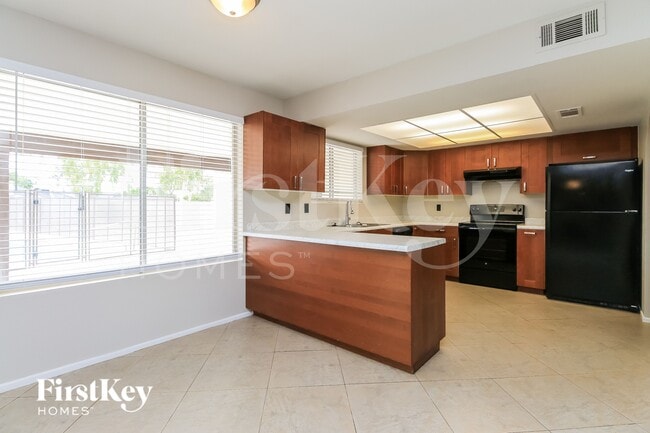 Photo - 3350 S George Dr