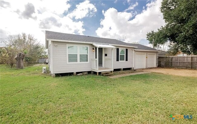 Photo - 2003 Woodlawn St