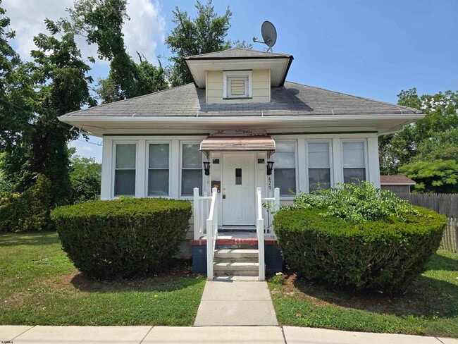 Building Photo - 429 Doughty Rd