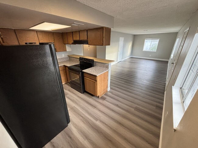 Photo - 3431 E Cheyenne Ave Unit 1