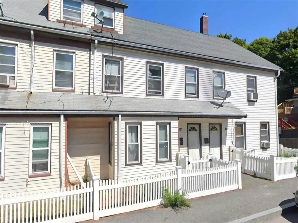 Photo - 169 Eliot St Townhome