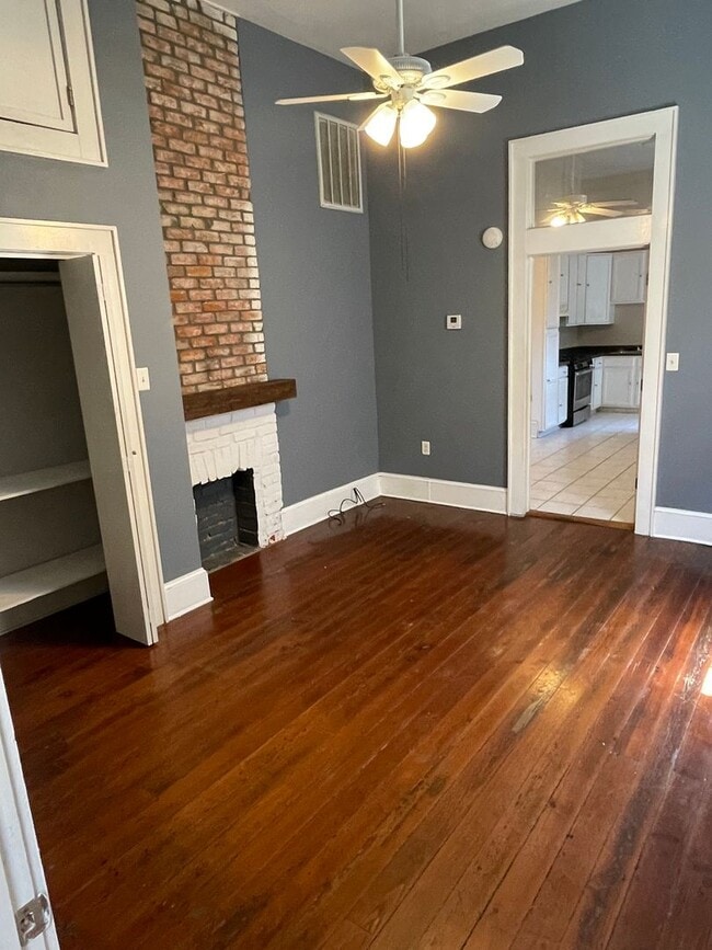 Photo - 1BD/1BA Shotgun with Laundry in Unit and Private Courtyard