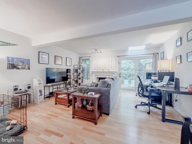 Photo - 116 Montrose Ave