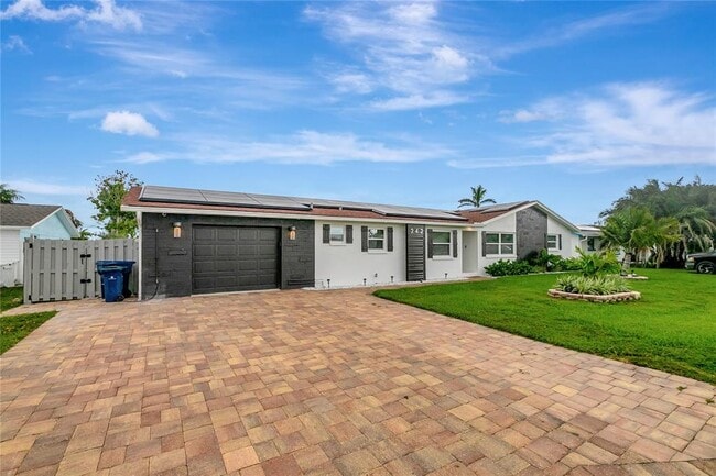 Photo - 242 176th Ave E