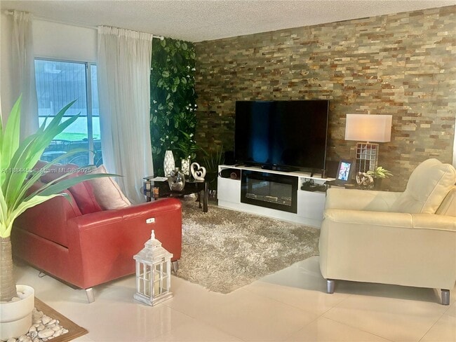 Photo - 4770 NW 102nd Ave Unidad 103-19