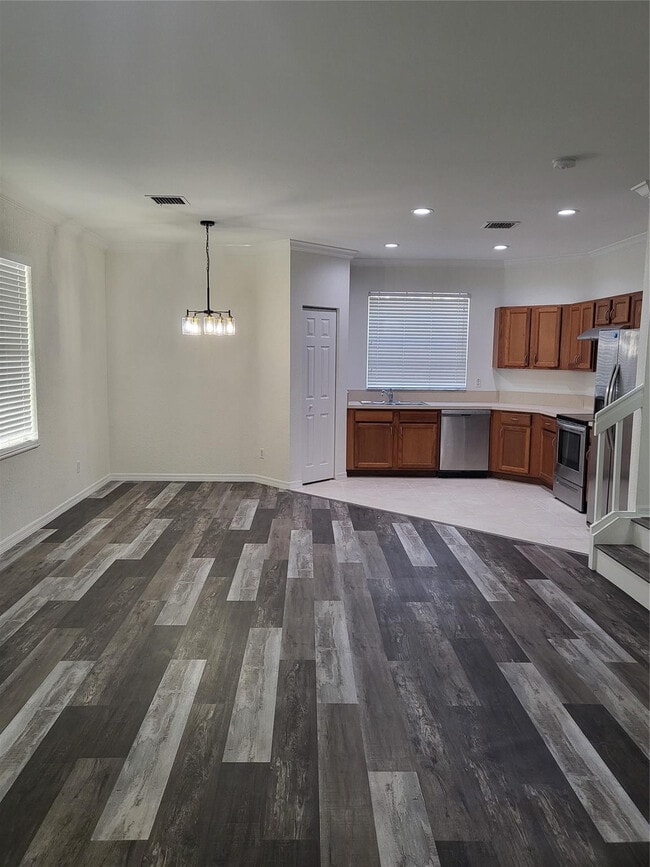 Photo - 2040 SE Avon Park Dr