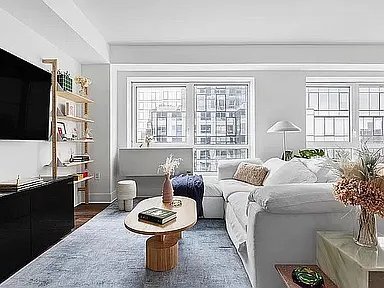 Photo - 440 Kent Ave Unidad 19C