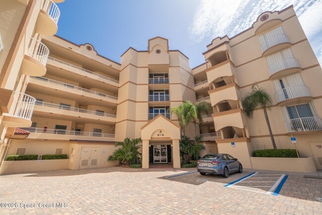 Building Photo - 816 Mystic Dr Unit A202
