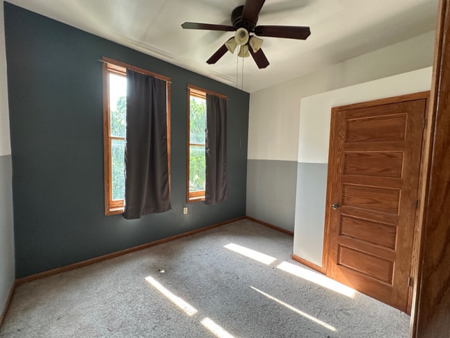 Photo - 802 N Van Buren St Unidad 3rd Floor