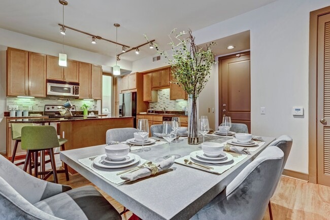 Photo - Loft-Style 1-Bed | Now Leasing in Houston! Unidad GRUK