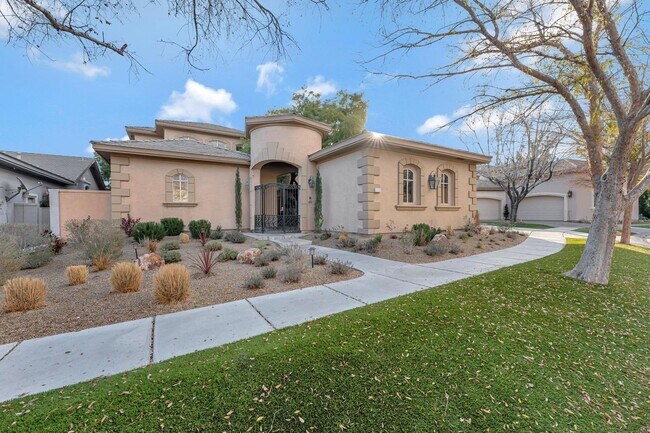 Photo - Queensridge Beauty - 5 bedroom on a 1/4+ acre lot
