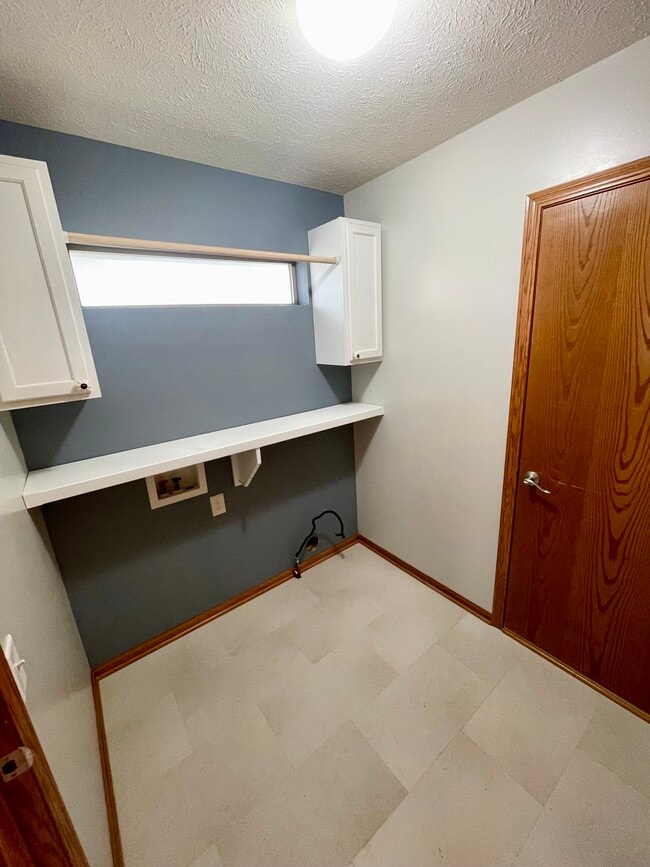 Photo - 144 Harmony Cir