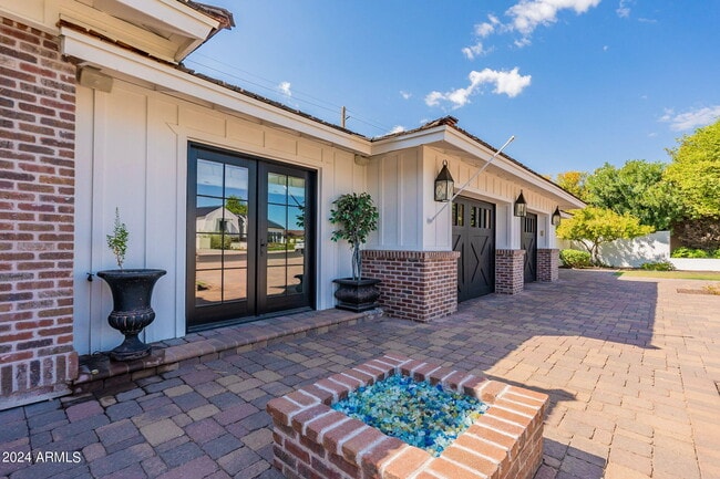 Photo - 6433 E Calle Camelia