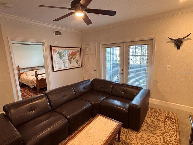 Photo - 304 E South St Unit 1020