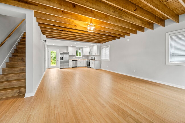 Photo - West AVL Cottage 107