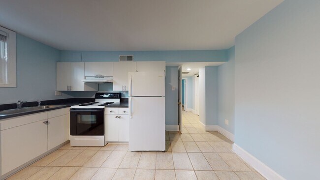 Photo - Capitol Hill One Bedroom One Bathroom in secure building! Move-in fee waived!!