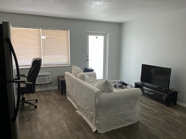 Photo - 5221 NE 18th Ave Unit 7