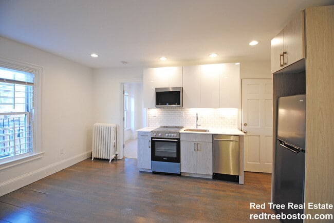 Photo - 225 Newbury St Unit 4R