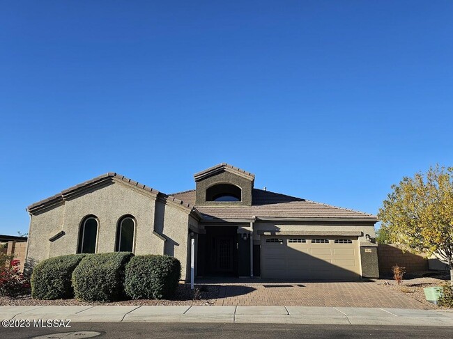 Building Photo - 9831 N Melandra Way