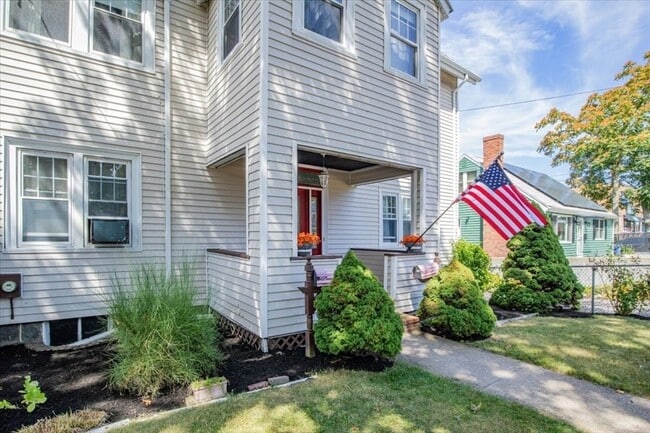 Photo - 715 Truman Pkwy