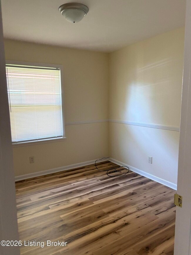 Photo - 2313 Fust Ave