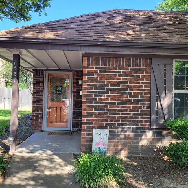 Furnished Rental for Lease - Furnished Rental for Lease