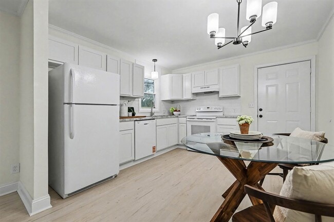 Photo - Two Bedroom Two Bathroom House with office and upstairs bonus room!   Fenced Yard!  Dogs Welcome!