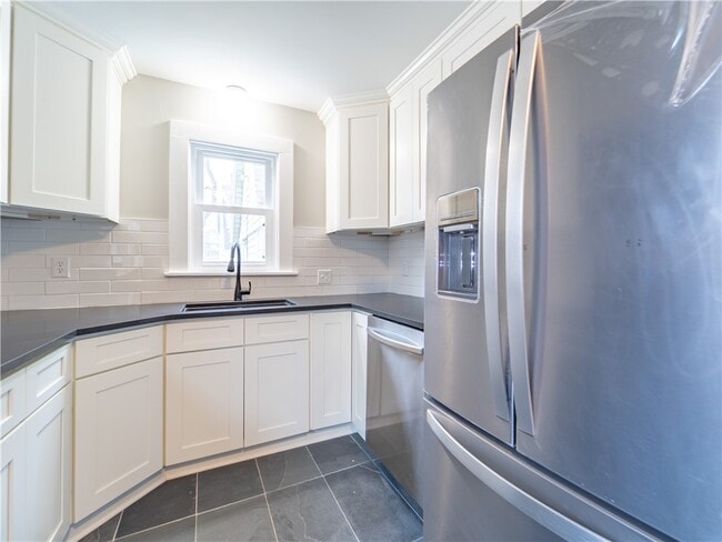 38 Elgrove Rd