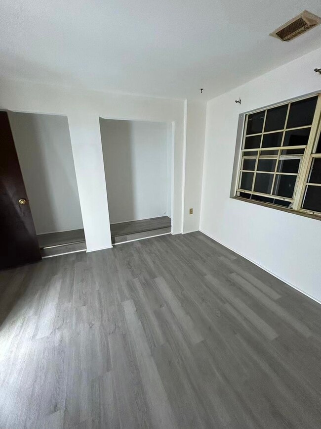 Photo - 5 Louisburg Sq