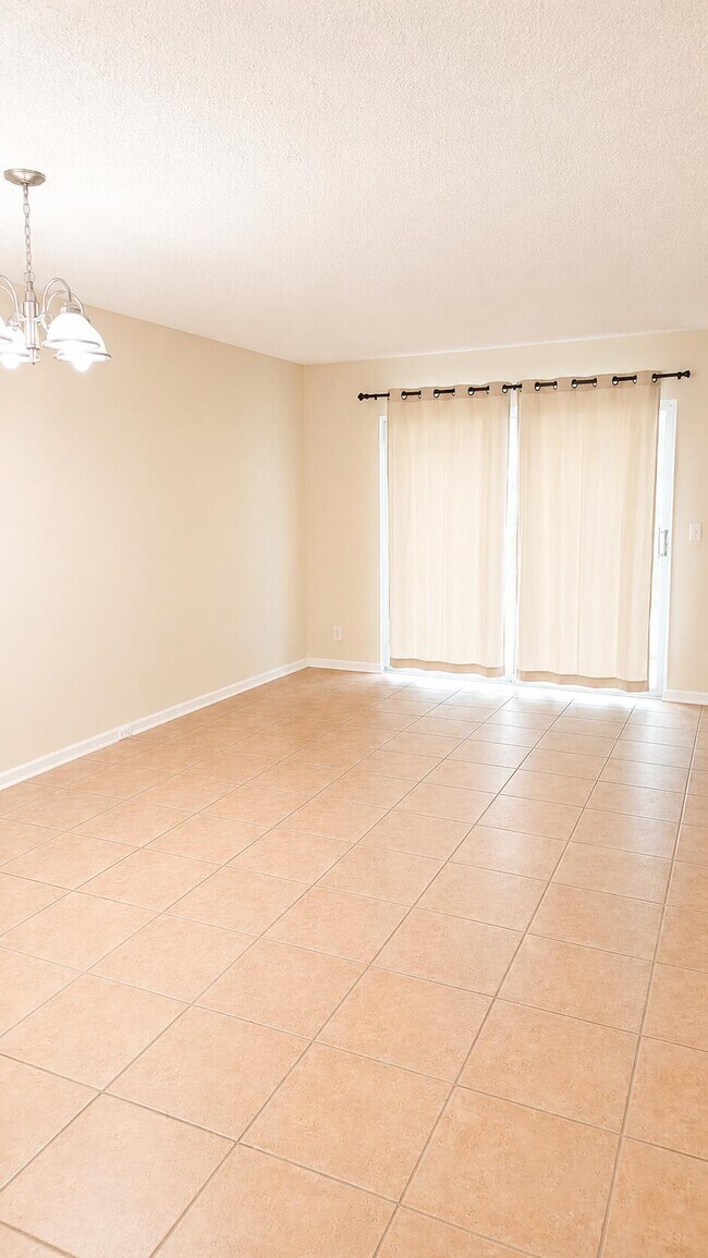13001 SW 11th Ct Unidad 210A