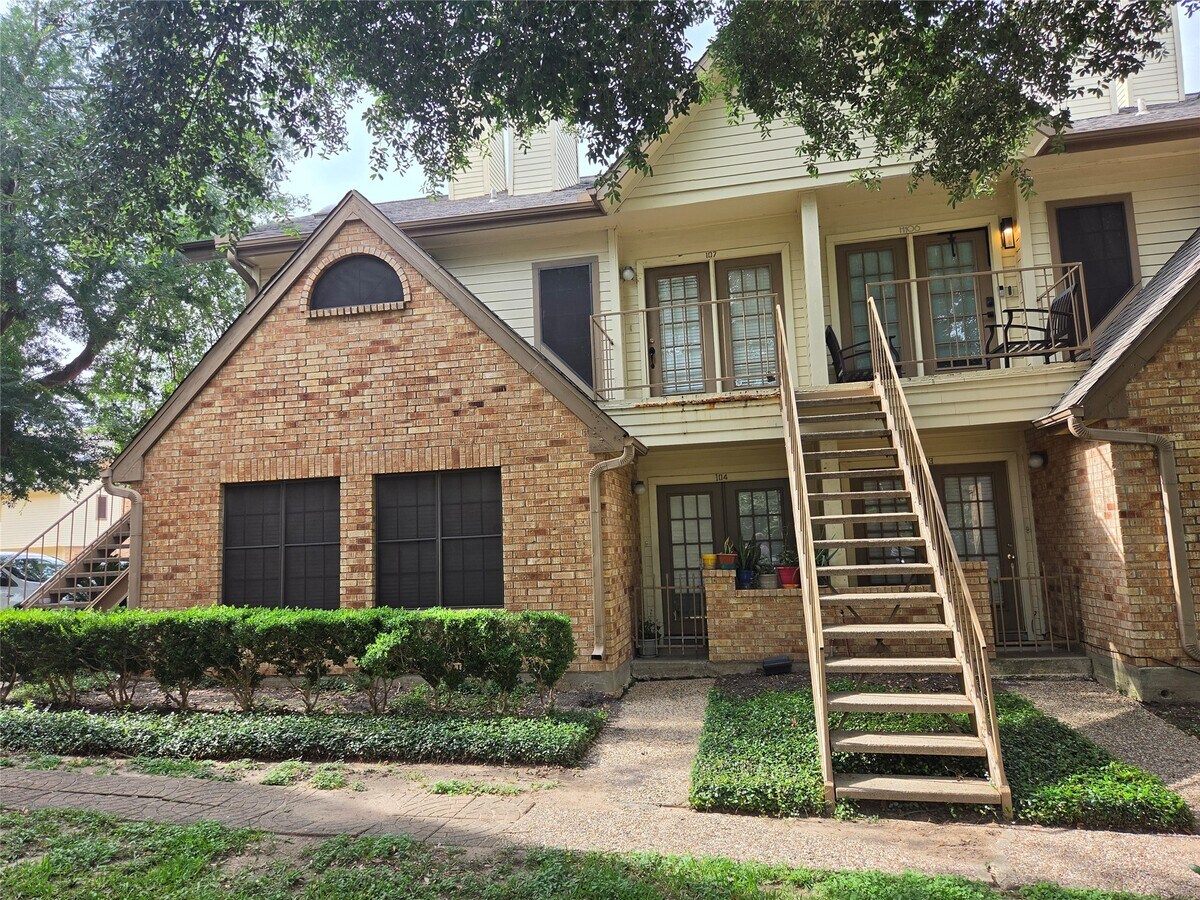 Photo - 2425 Holly Hall St Unit 107