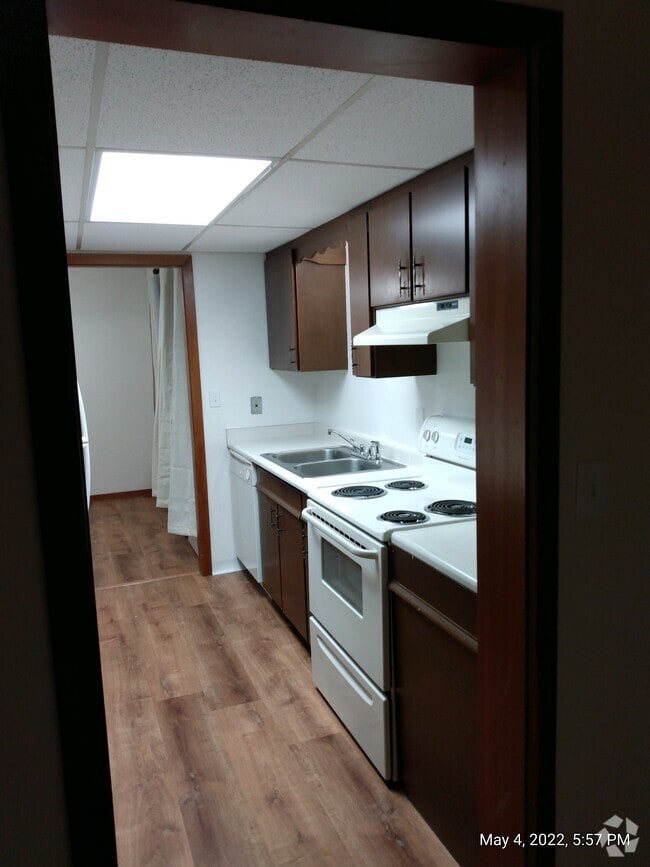Building Photo - 1328 18th Ave Rental