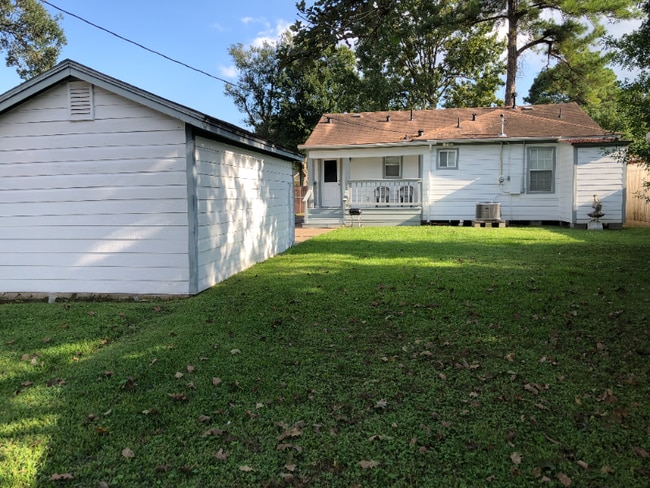 Photo - 8329 Baker Dr