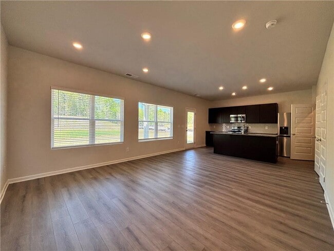 Photo - 101 Lavender Cir