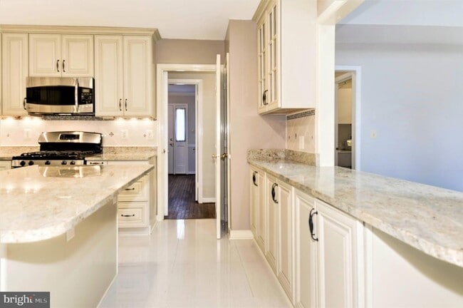 Photo - 10322 Dunn Meadow Rd