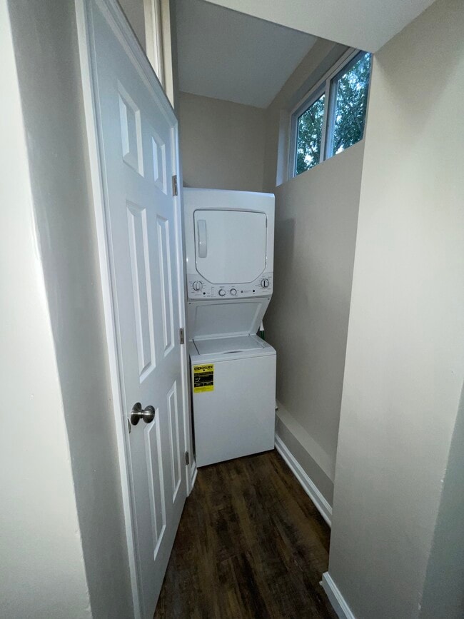 Photo - 2507 Fairlawn Ave SE