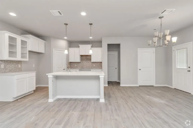 Building Photo - 7950 Fijian Cypress Dr Rental