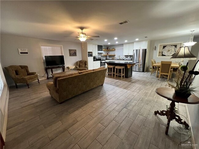 Photo - 23 S 24th St