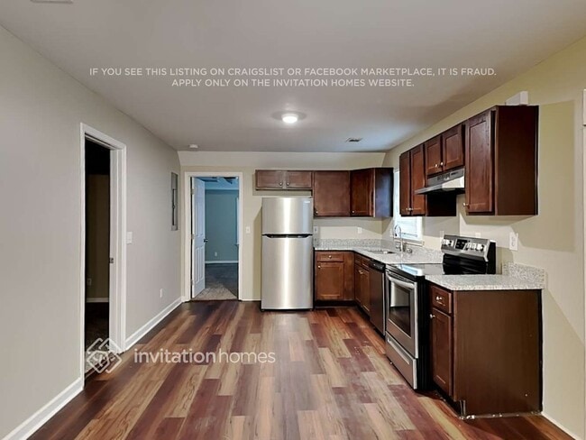 Photo - 1839 Waldrep Cir SE