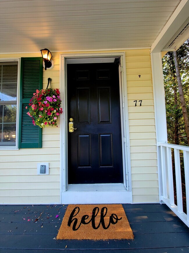 Welcome Home - 77 Acorn St Casa