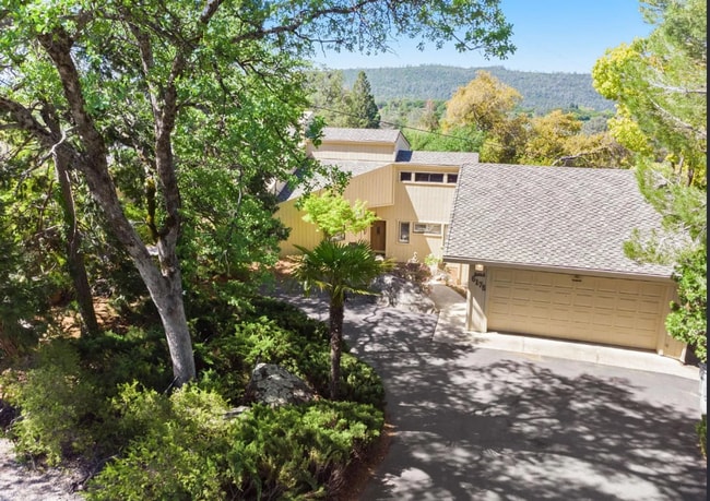 Photo - 6175 View Ridge Dr