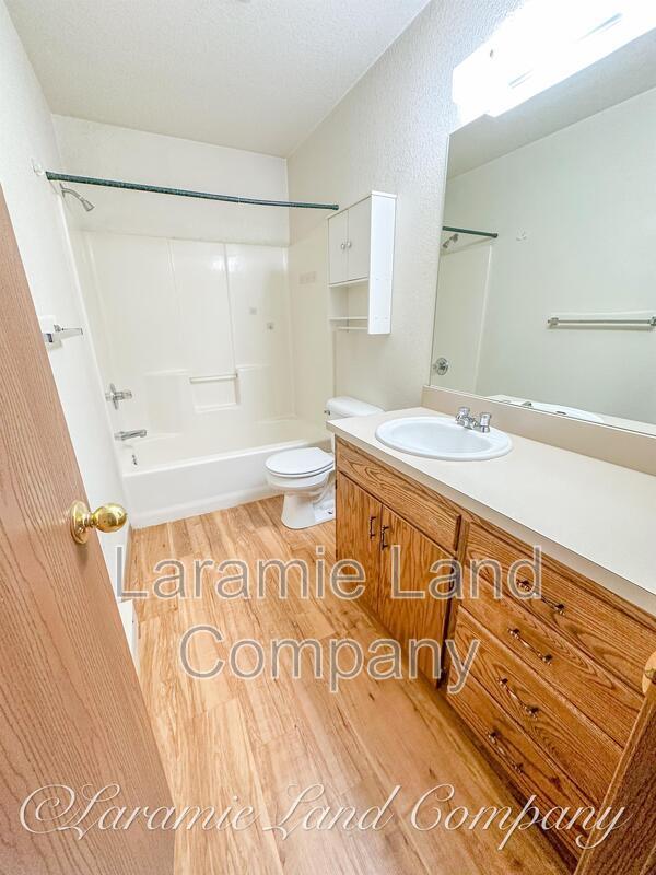 Photo - 1171 N 17th St