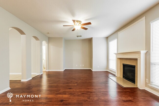 Photo - 4110 Forest Rain Ln