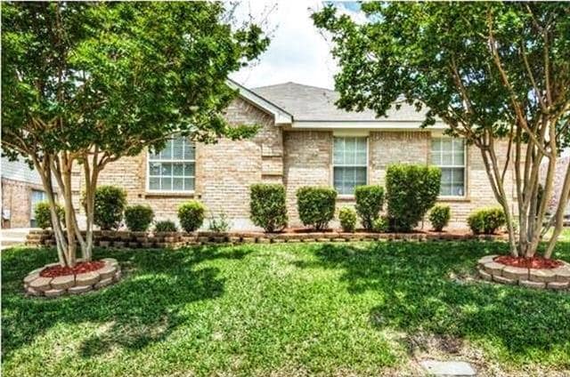 Photo - 2828 Bradford Oaks Dr House
