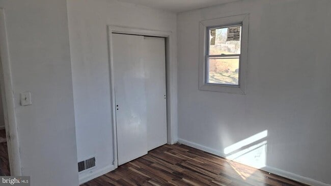 Photo - 5004 Meadowbrook Dr