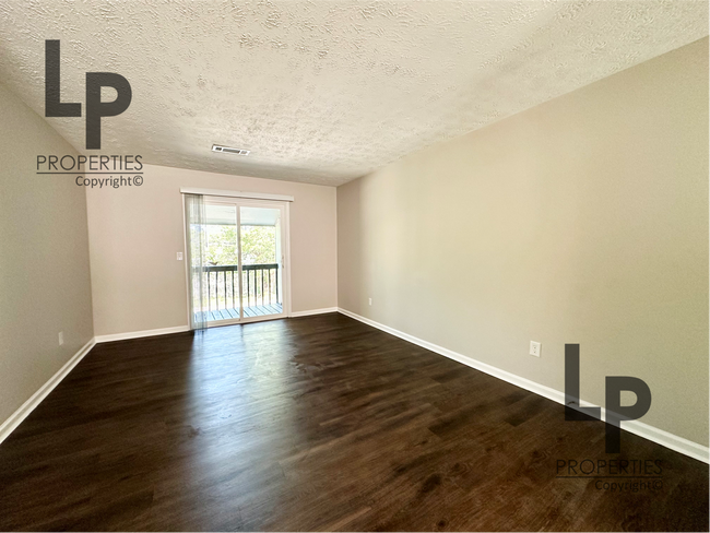 Photo - 2825 Snow Rd